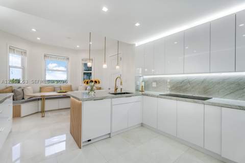 13633 Deering Bay Dr 245, Coral Gables FL - photo 15 of 61
