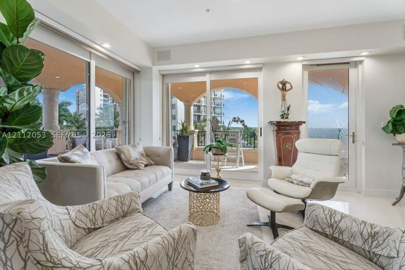 3 bedroom Condominium at 13633 Deering Bay Dr 245, Deering Bay Condo II, Coral Gables — photo 3