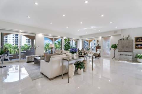13633 Deering Bay Dr 245, Coral Gables FL - photo 8 of 61
