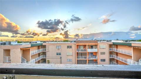 1075 W 68th St 403, Hialeah FL - photo 11 of 13