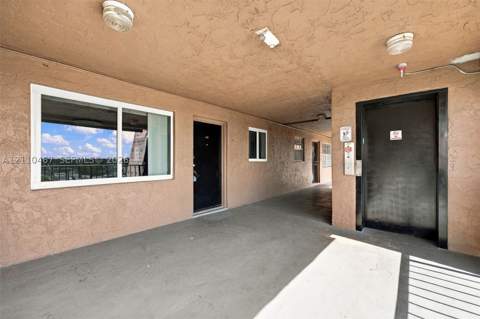 6575 W 4th Ave 507B, Hialeah FL - photo 19 of 20