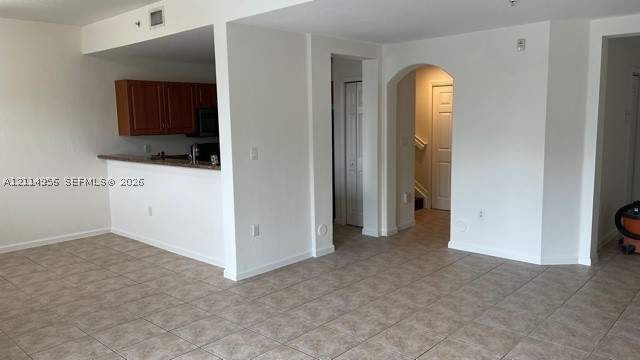 3 bedroom Condominium at 11201 NW 83rd St 205, Promenade Shores At Doral, Doral — photo 3