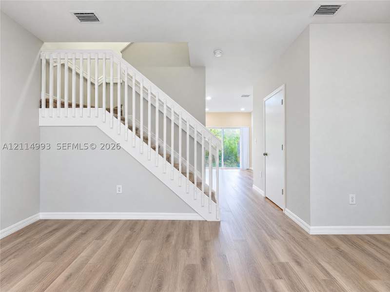 2 bedroom Townhouse at 1526 SE 31st Ct, Venetia Grove, Homestead — photo 3