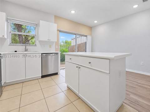 1526 SE 31st Ct, Homestead FL - photo 7 of 19