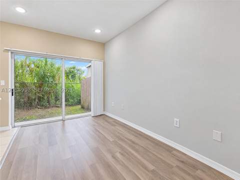1526 SE 31st Ct, Homestead FL - photo 8 of 19