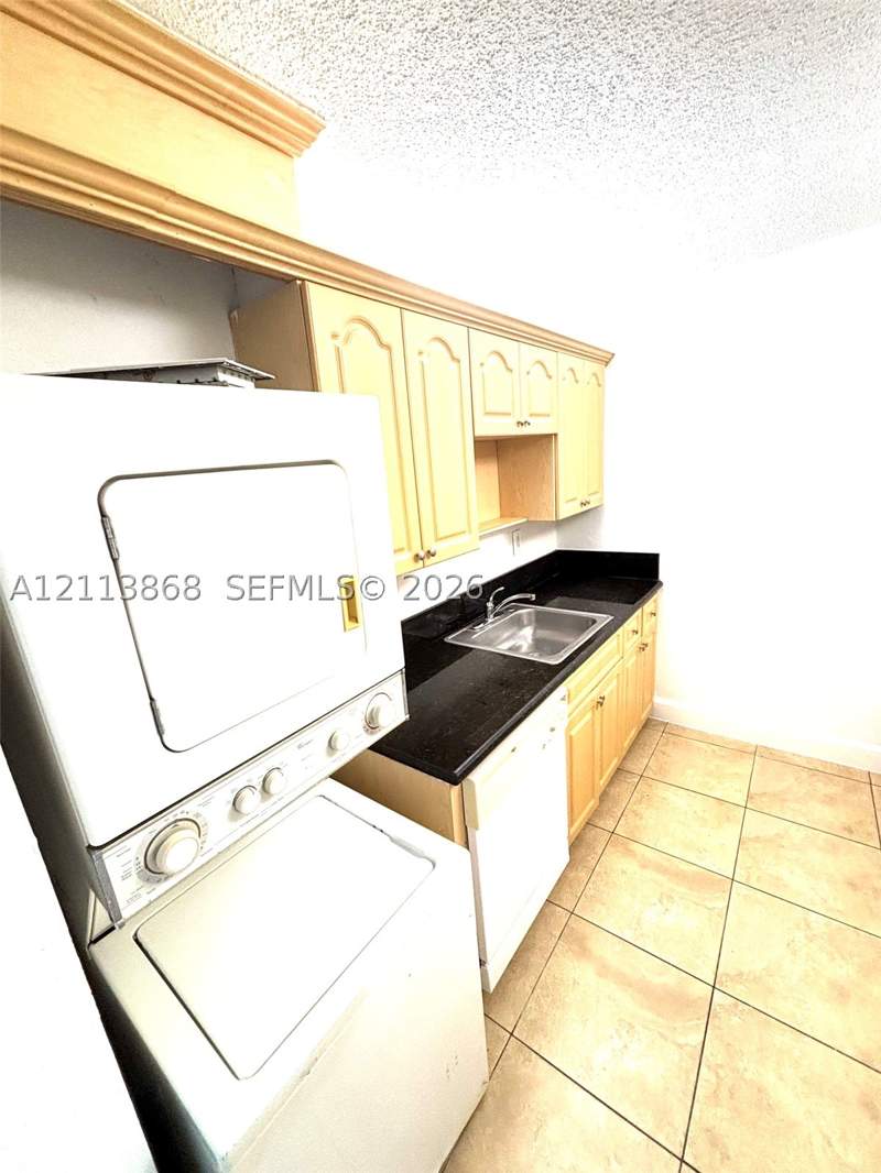 2 bedroom Condominium at 8200 SW 210th St 101, Saga Bay Gardens Condo, Cutler Bay — photo 4