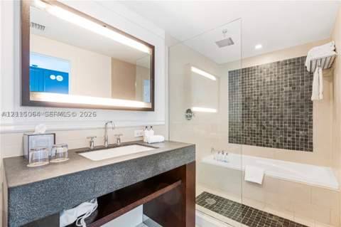 17315 Collins Ave 1808, Sunny Isles Beach FL - photo 16 of 31