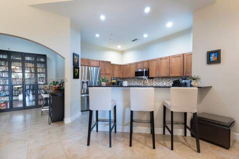 8390 SW 72nd Ave 301, Miami FL - photo 13 of 38