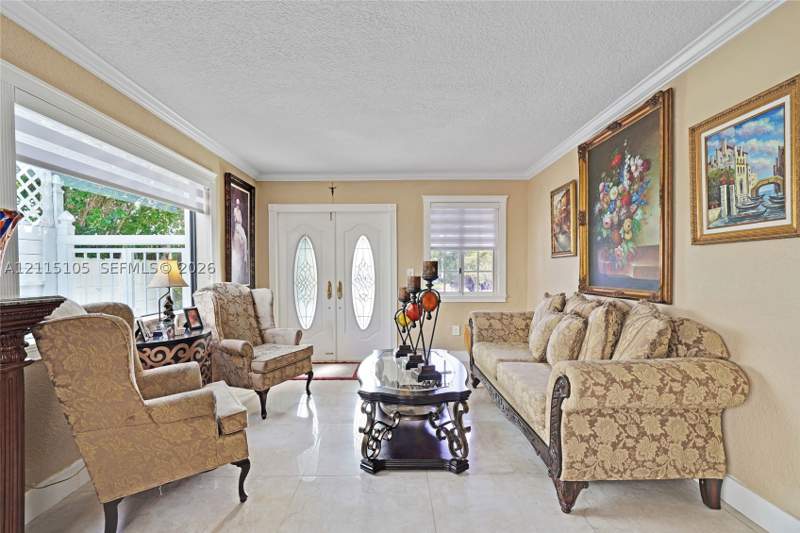 4 bedroom SingleFamilyResidence at 3500 SW 88th Pl, Bird Rd Highlands, Miami — photo 4