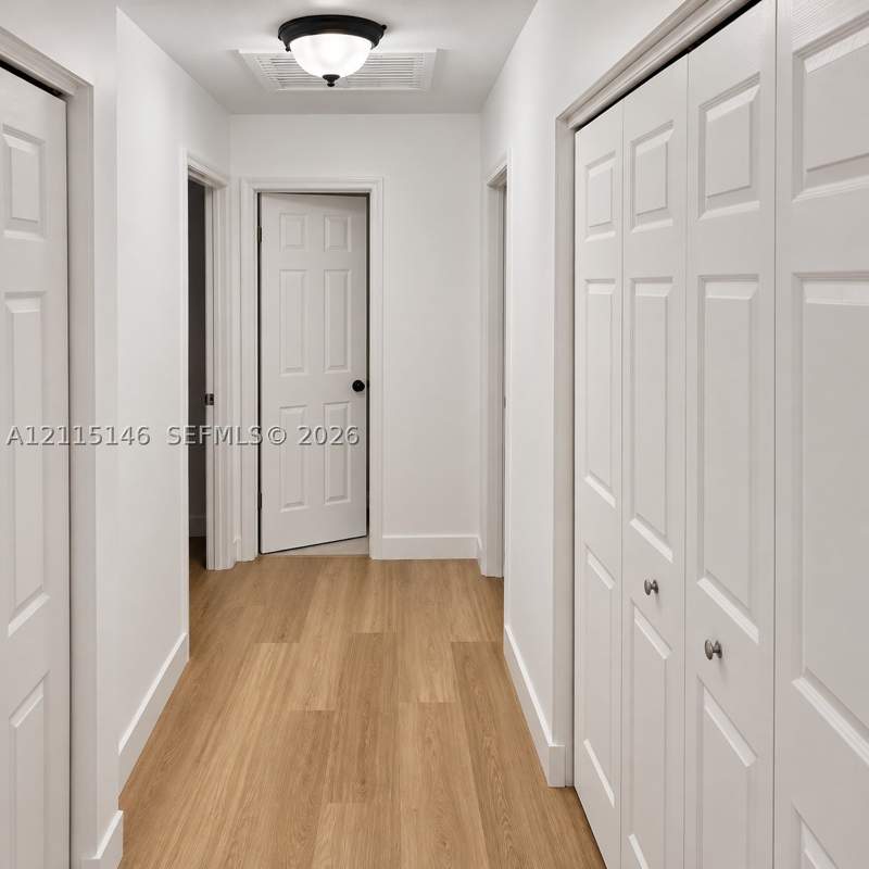 3 bedroom SingleFamilyResidence at 20125 SW 124th Ave, Oak Park Estates Sec 1, Miami — photo 4
