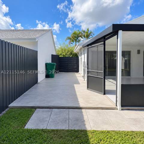 20125 SW 124th Ave, Miami FL - photo 7 of 8