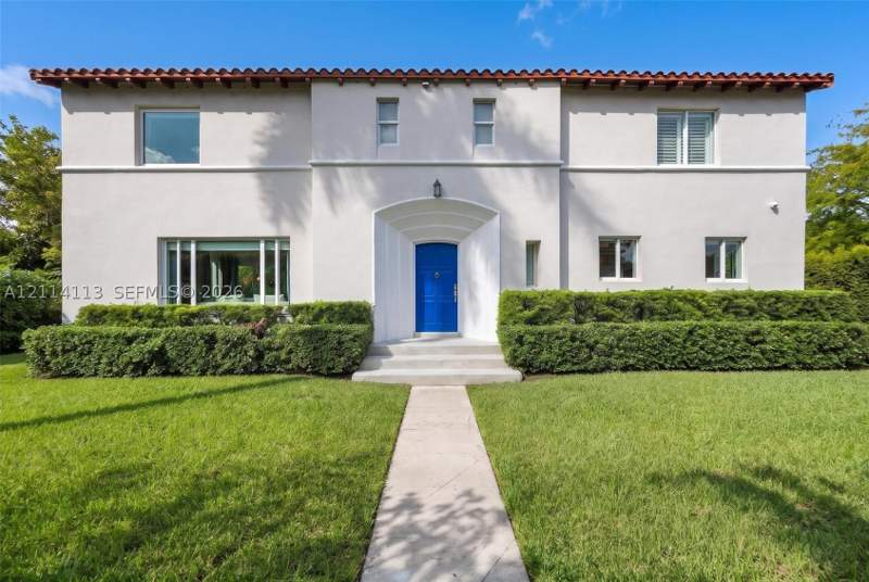3 bedroom SingleFamilyResidence at 5386 Alton Rd, La Gorce Sub, Miami Beach — photo 2