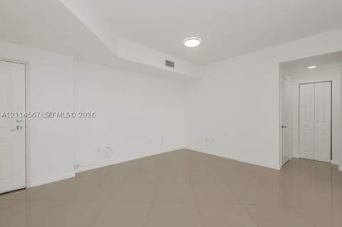 7900 Harbor Island Dr 1215, North Bay Village FL - photo 11 of 27
