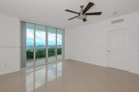7900 Harbor Island Dr 1215, North Bay Village FL - photo 7 of 27
