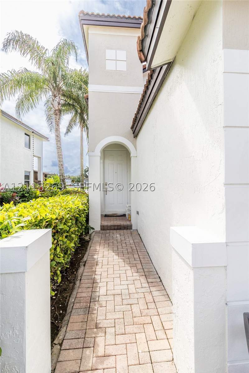 3 bedroom Townhouse at 11494 NW 79th Ln, Doral Isles North Sec Two, Doral — photo 3