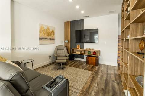 11494 NW 79th Ln, Doral FL - photo 9 of 42