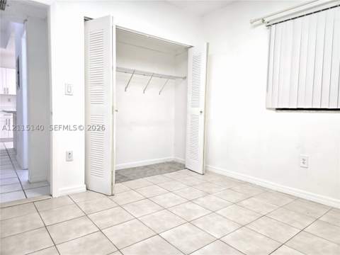 6375 W 27th Way 201, Hialeah FL - photo 11 of 17