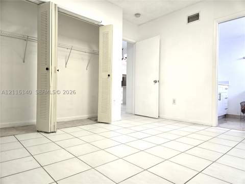 6375 W 27th Way 201, Hialeah FL - photo 15 of 17