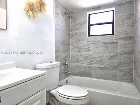 6375 W 27th Way 201, Hialeah FL - photo 9 of 17