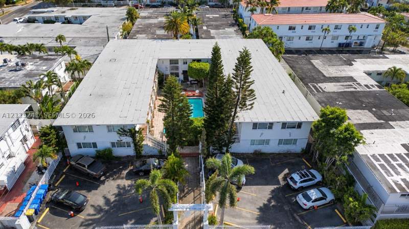 1 bedroom Condominium at 320 85th St 22, Beachcomber Of Nobe Condo, Miami Beach — photo 2