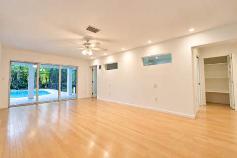 11890 SW 72nd Place 11890, Pinecrest FL - photo 14 of 35