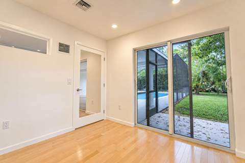 11890 SW 72nd Place 11890, Pinecrest FL - photo 18 of 35