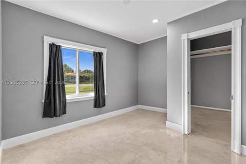 14221 Carver Dr, Miami FL - photo 16 of 23