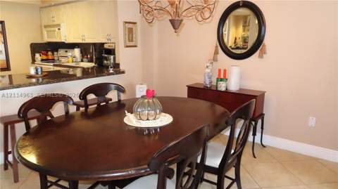 5701 Collins Ave 607, Miami Beach FL - photo 12 of 35