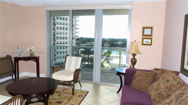 1 bedroom Condominium at 5701 Collins Ave 607, Arlen Beach Condo, Miami Beach — photo 5