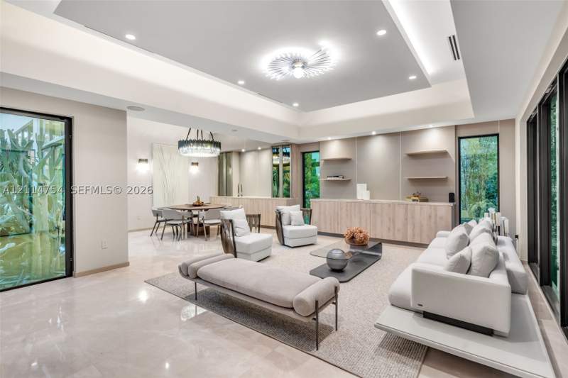4 bedroom SingleFamilyResidence at 6731 SW 64th Ave, Cocoplum Terrace Addn Par, South Miami — photo 3
