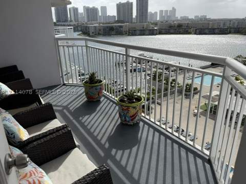 18061 Biscayne Blvd 904, Aventura FL - photo 11 of 42