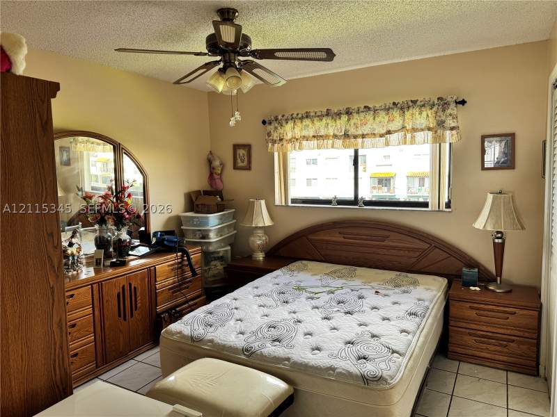 2 bedroom Condominium at 1343 W 51st Pl B-4, Carmel Townhomes Condo, Hialeah — photo 2