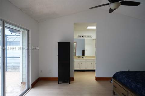 10224 SW 139th Pl, Miami FL - photo 9 of 48