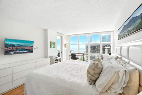 1865 Brickell Ave A1913, Miami FL - photo 8 of 20