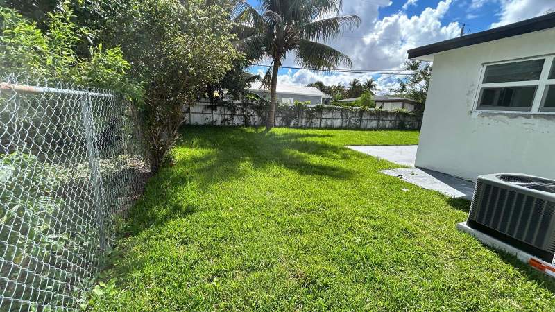 3 bedroom SingleFamilyResidence at 1140 NW 111th Street, 6th Addn To Lawndale, Miami — photo 5