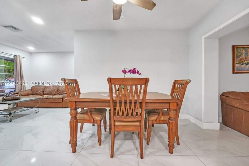 3 bedroom SingleFamilyResidence at 20302 NW 39th Ct, 3rd Addn To Starlight, Miami Gardens — photo 4