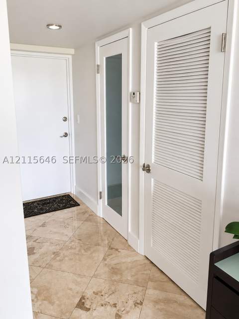 16850 S Glades Dr 7F, North Miami Beach FL - photo 12 of 15