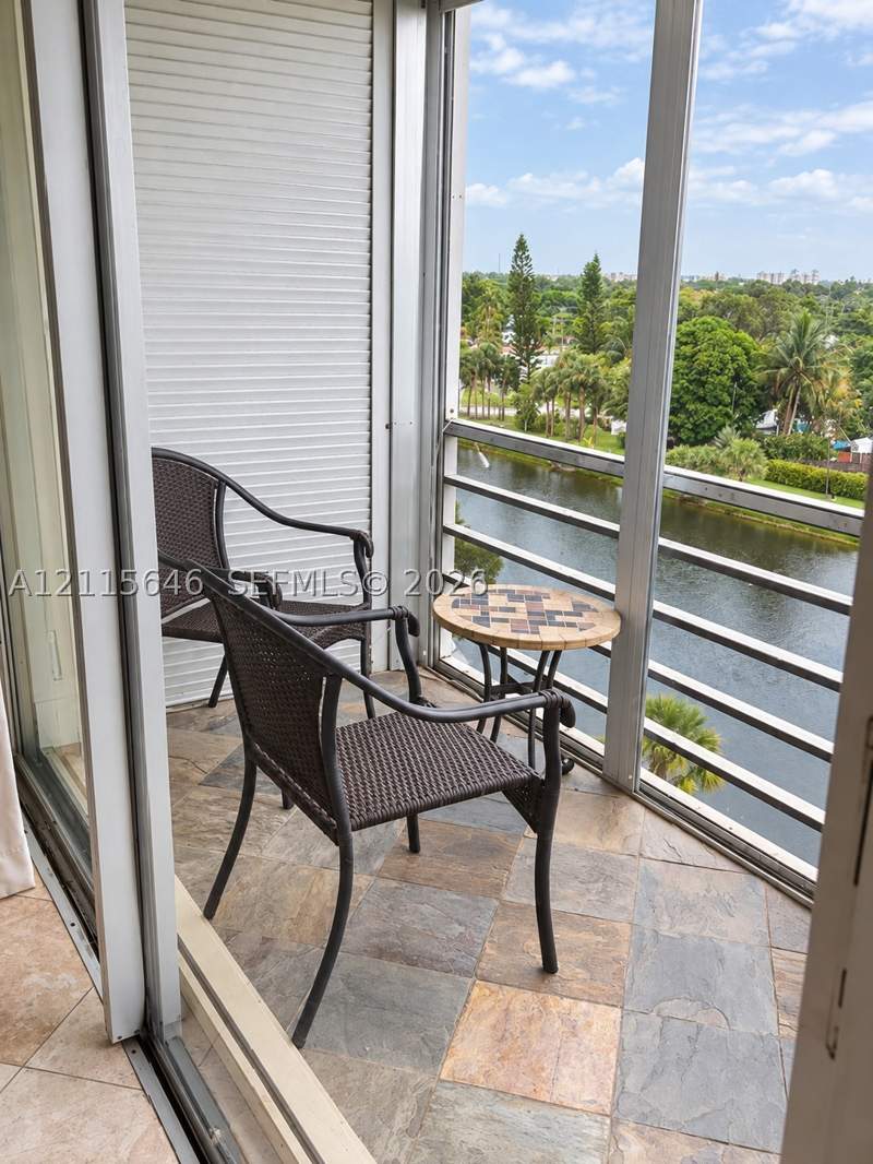 1 bedroom Condominium at 16850 S Glades Dr 7F, Andor Plaza Condo, North Miami Beach — photo 2