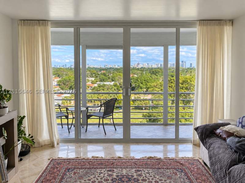 1 bedroom Condominium at 16850 S Glades Dr 7F, Andor Plaza Condo, North Miami Beach — photo 3