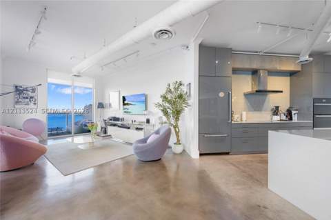 700 NE 25th St 803, Miami FL - photo 6 of 40