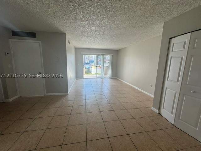 2 bedroom Condominium at 15231 SW 80th St 113, Kendall Lake Towers Condo, Miami — photo 3