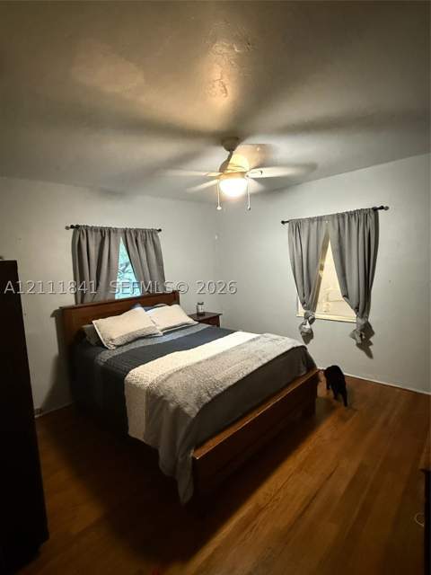 12015 NE 6th Ave, Biscayne Park FL - photo 10 of 19