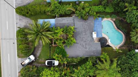 12015 NE 6th Ave, Biscayne Park FL - photo 13 of 19