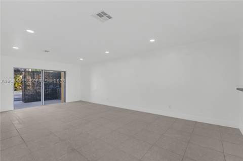 13775 SW 84th St C, Miami FL - photo 11 of 42
