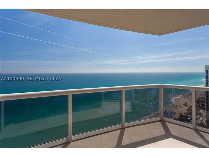 3 bedroom Condominium at 18911 Collins Ave 2705, Ocean three, Sunny Isles Beach — photo 2