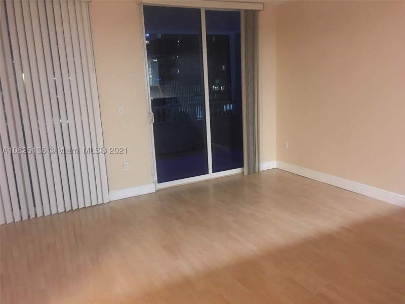 1 bedroom Condominium at 170 SE 14th St 1407, The Sail, Miami — photo 4