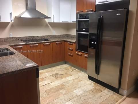 170 SE 14th St 1407, Miami FL - photo 9 of 25