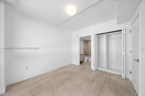 13800 Highland Dr 504, North Miami Beach FL - photo 14 of 38