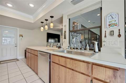 6433 Lost Tree Lane, Spring Hill FL - photo 23 of 39