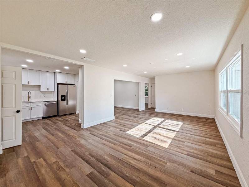 5 bedroom Single Family Residence at 14418 S Grand Highway, Clerando, Clermont — photo 3